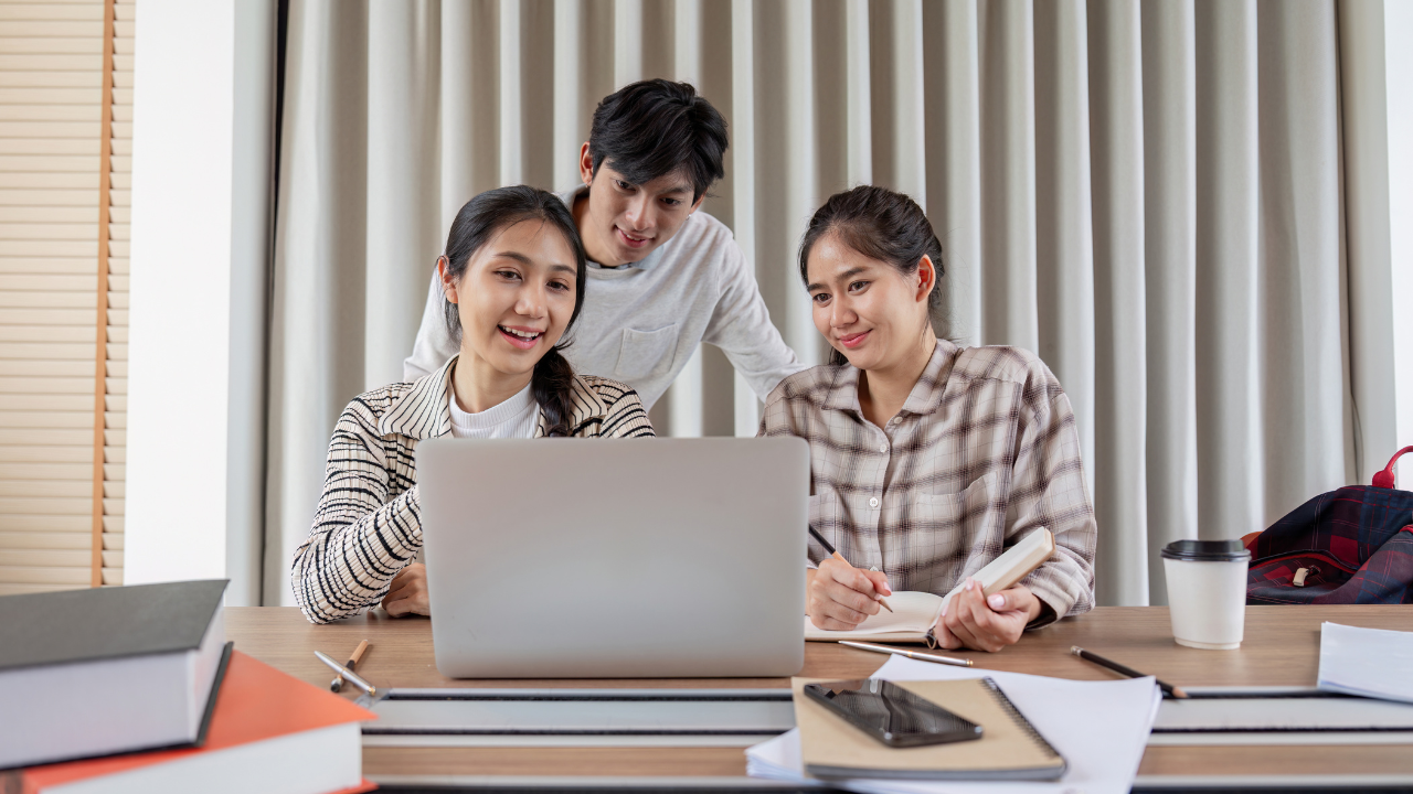 How to Study Effectively: 10 Proven Tips
