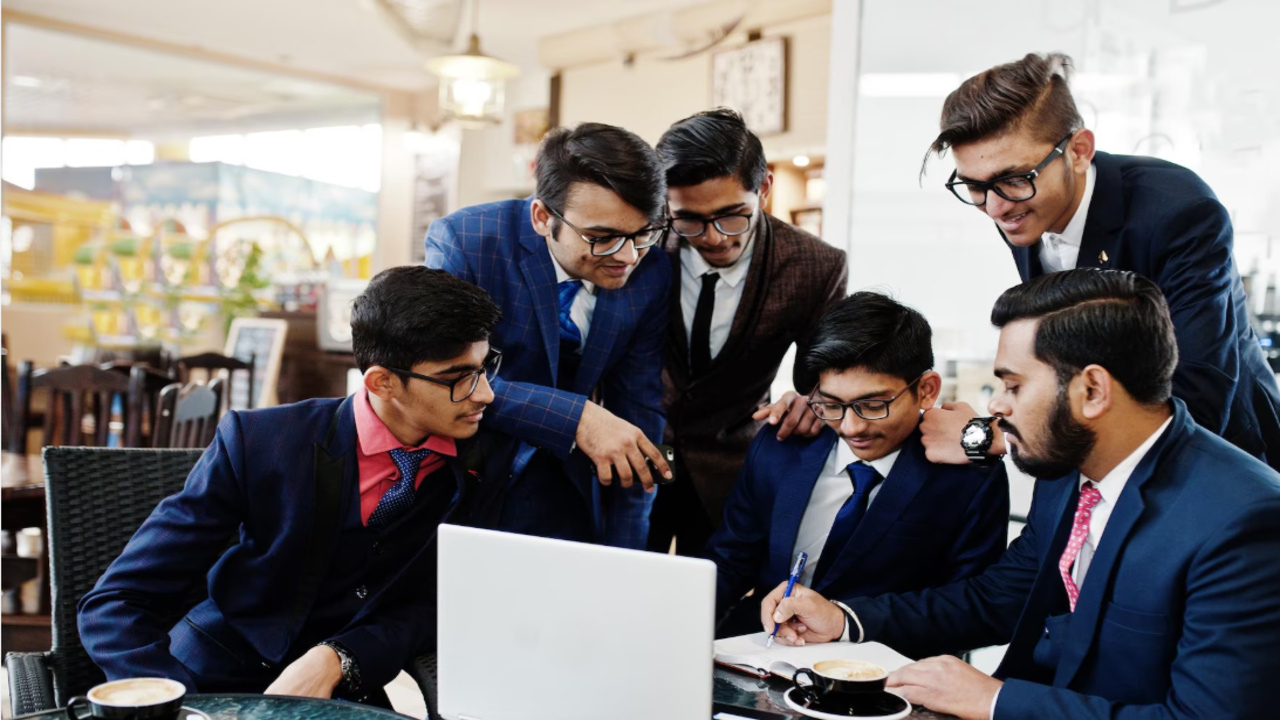 What to Expect in UBMC’s BBA Program: Subjects, Skills, and Learning Approach